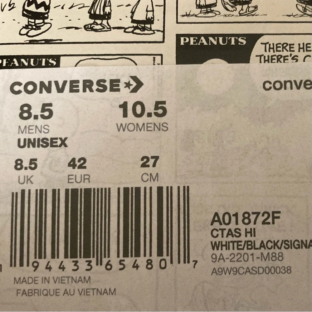 CONVERSE X PEANUTS CHUCK TAYLOR ALL STAR - Picture 7 of 7